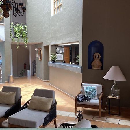 Hotel Camelinas Apatzingán de la Constitución Dış mekan fotoğraf