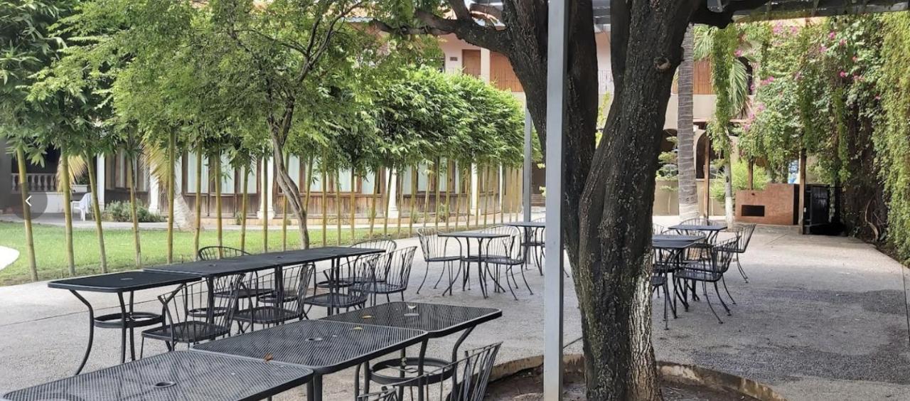 Hotel Camelinas Apatzingán de la Constitución Dış mekan fotoğraf