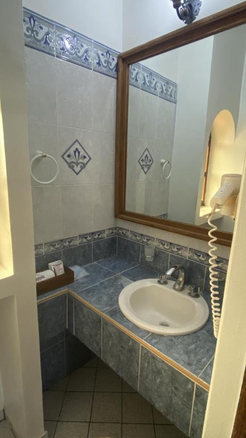 Hotel Camelinas Apatzingán de la Constitución Dış mekan fotoğraf